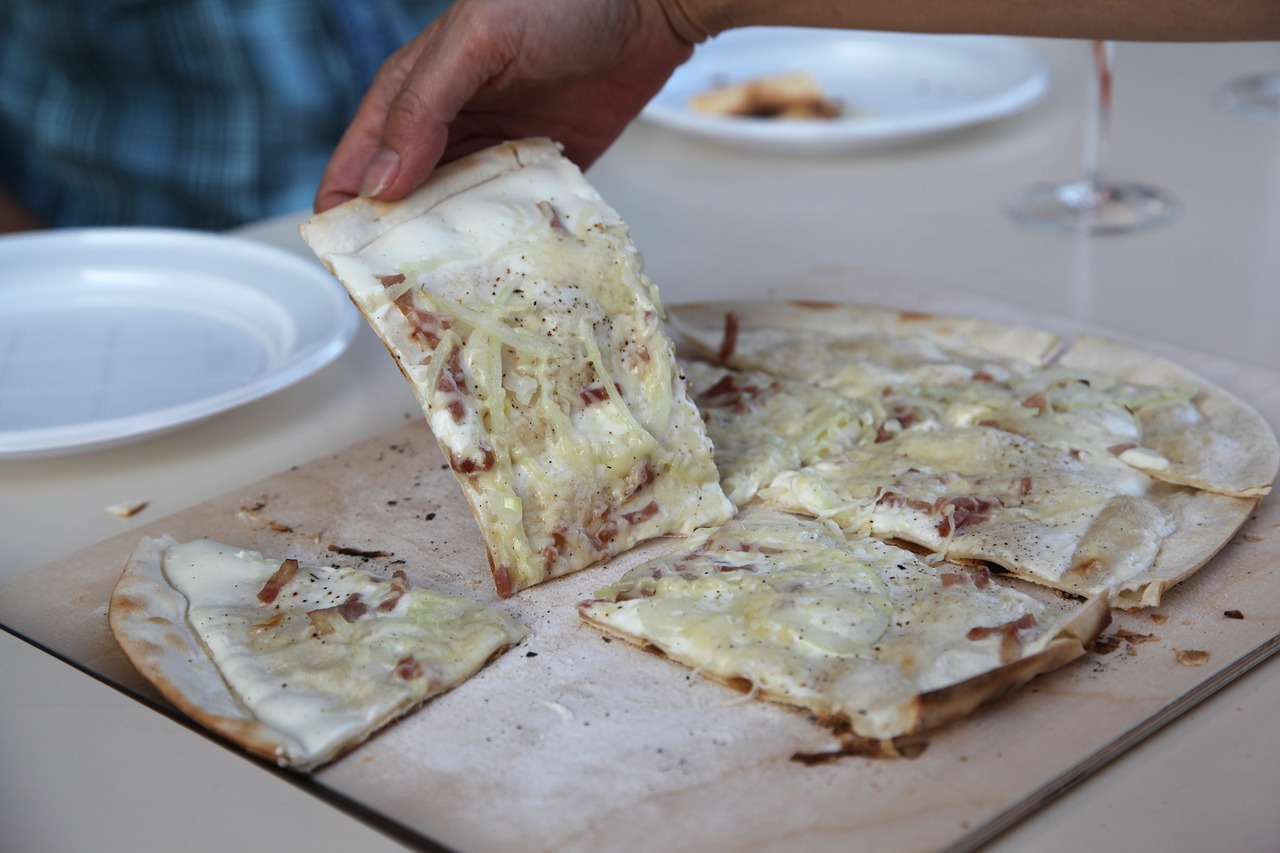 tarte flambée alsace bacon cube free photo