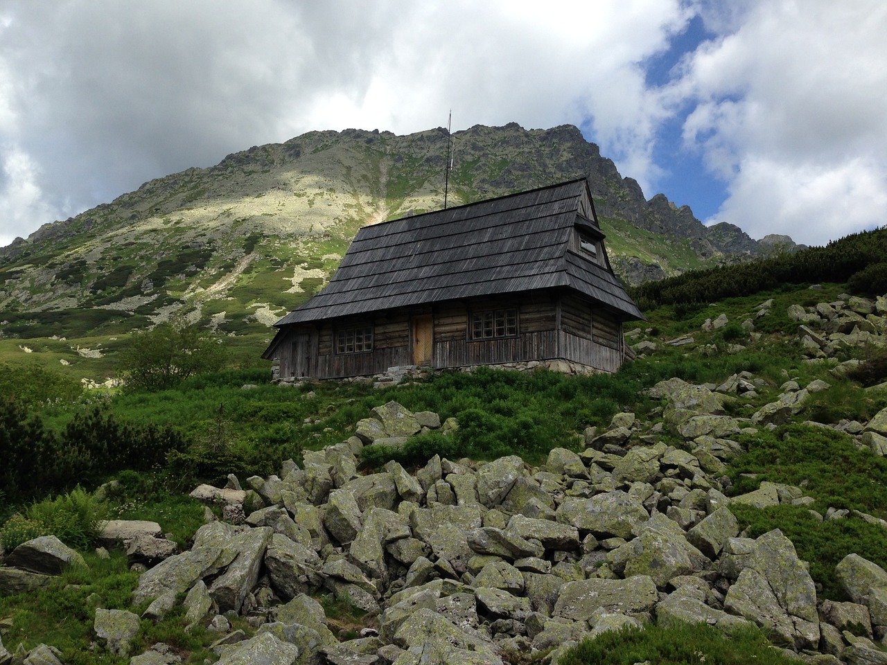 tatry mountains hut free photo