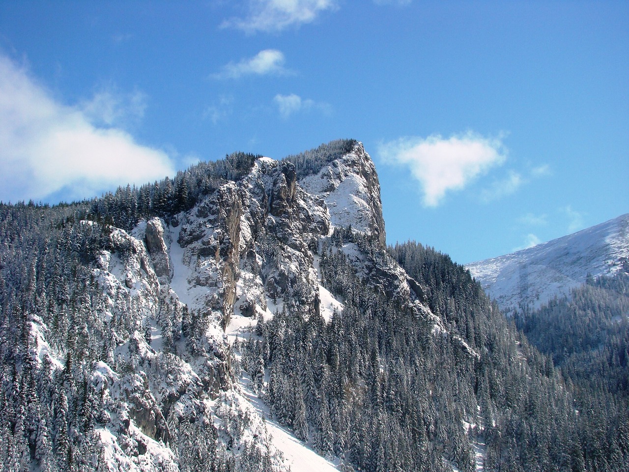 tatry winter winter in the mountains free photo