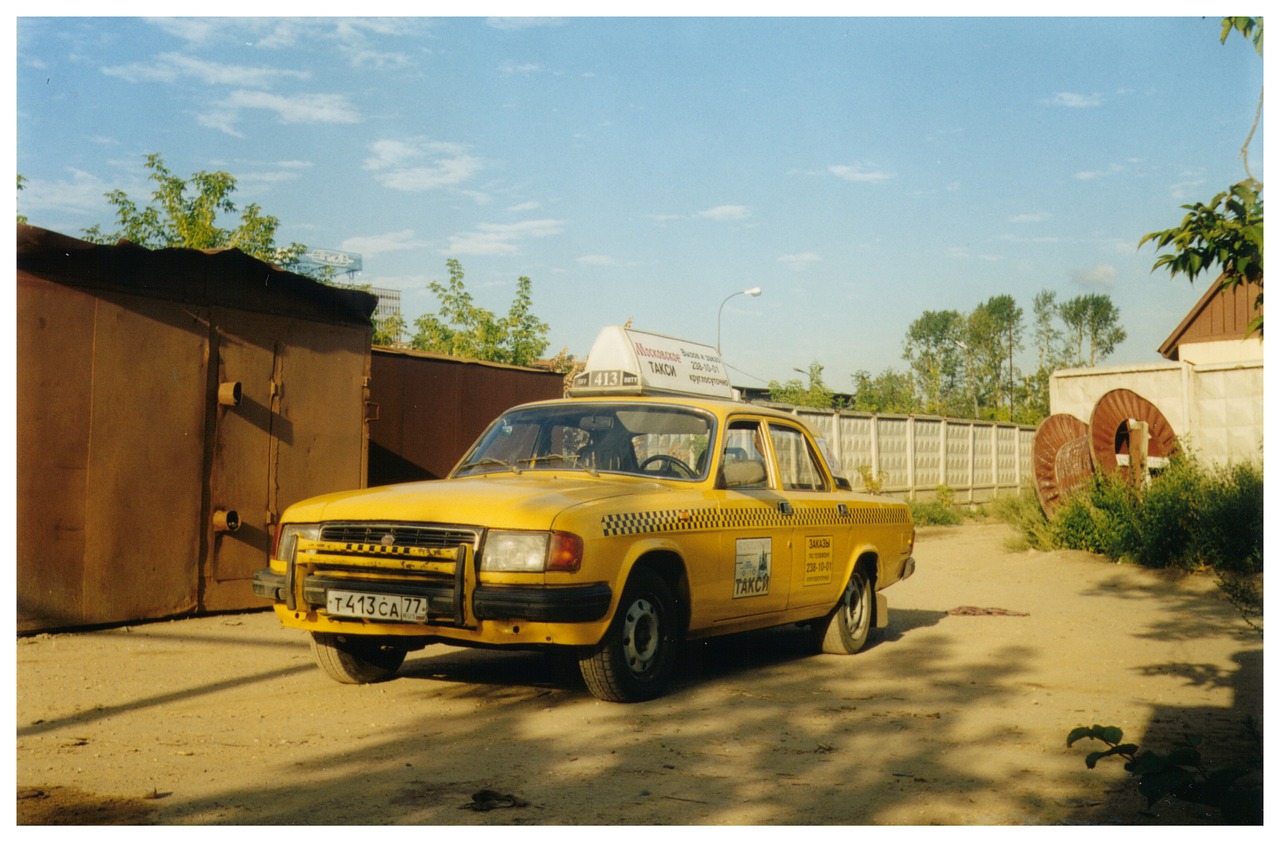 old picture yellow cab taxi free photo