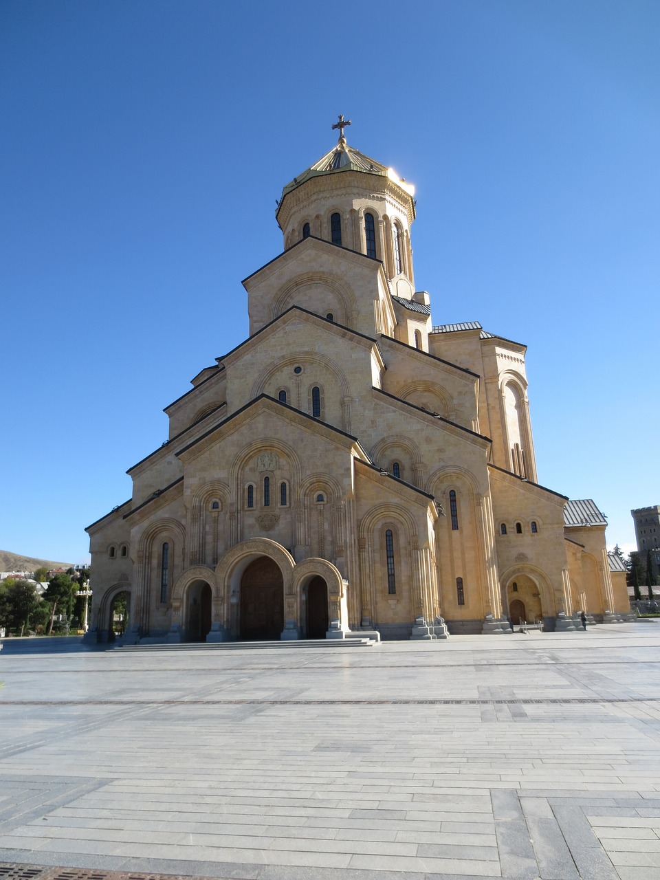 tbilisi sameba sameba cathederal free photo