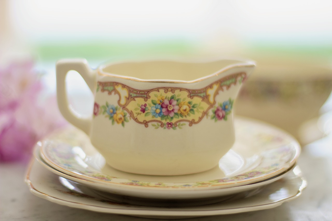 tea cup  coffee cup  coffee free photo