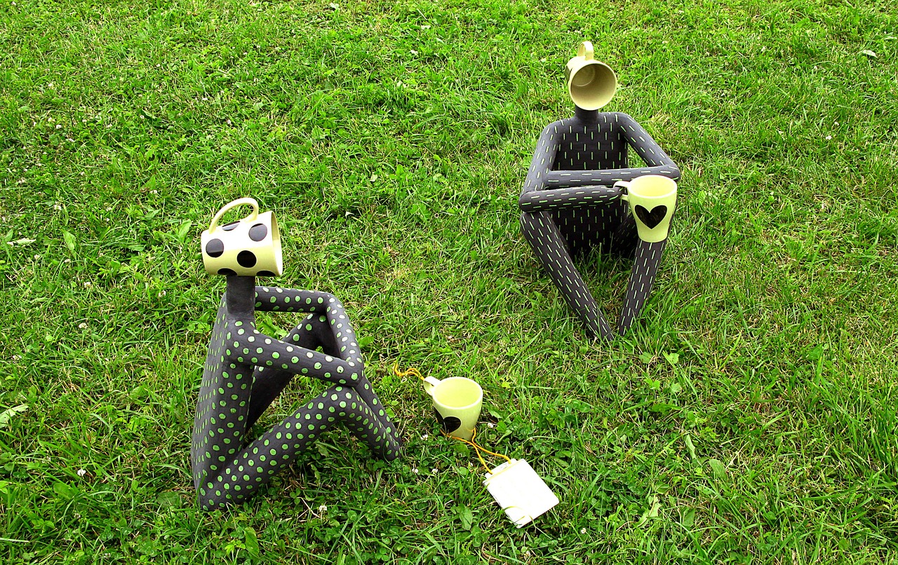 tea pair sculpture humor free photo