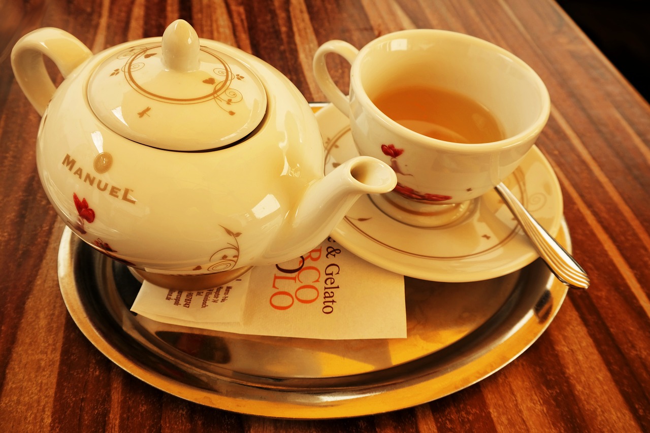 teapot teacup teeservice free photo