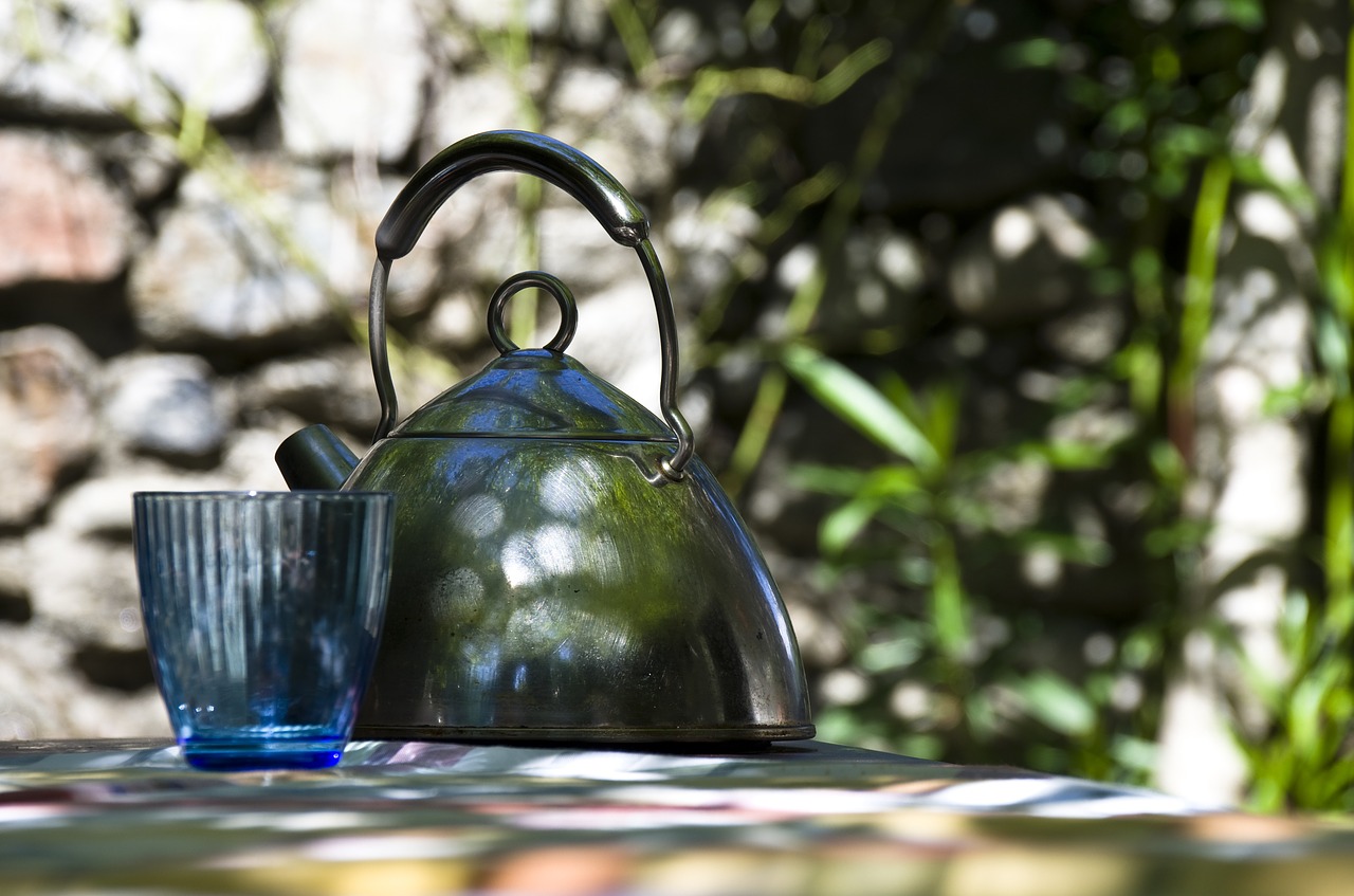 teapot water boiler metal free photo