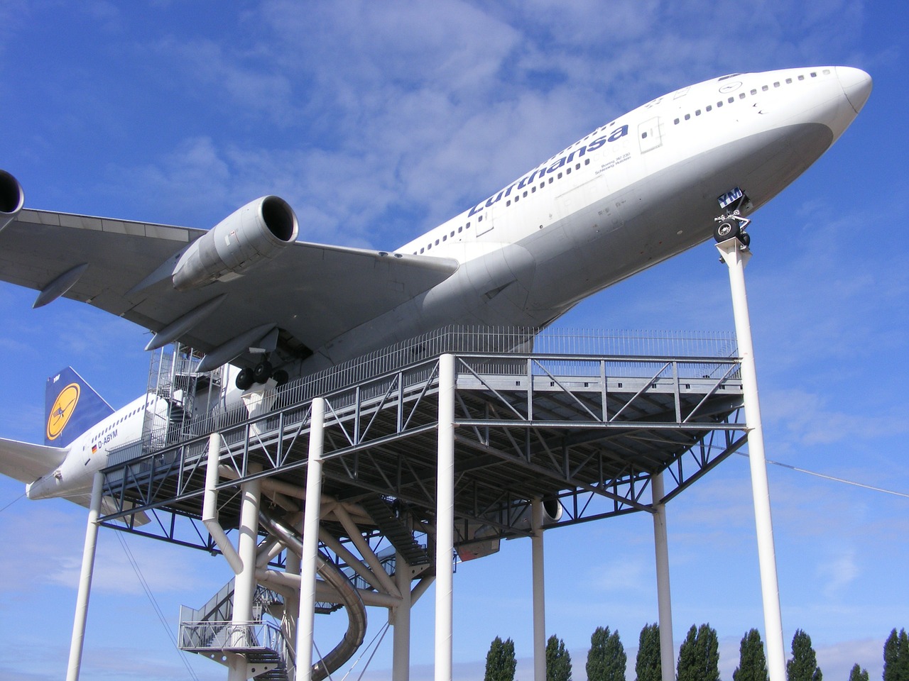 technik museum speyer lufthansa jumbo jet free photo