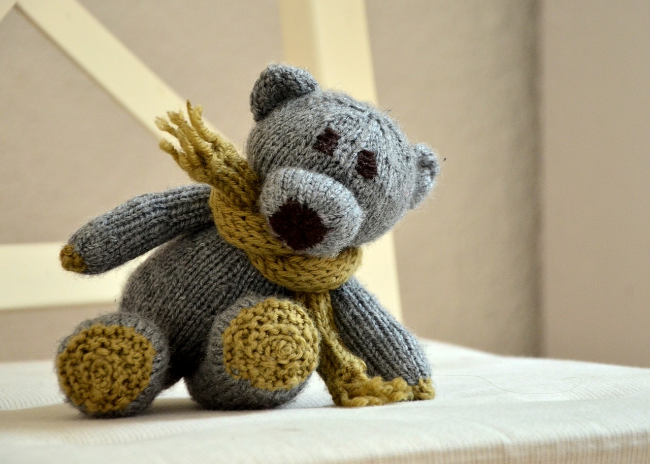 teddy bear knitted wool free photo