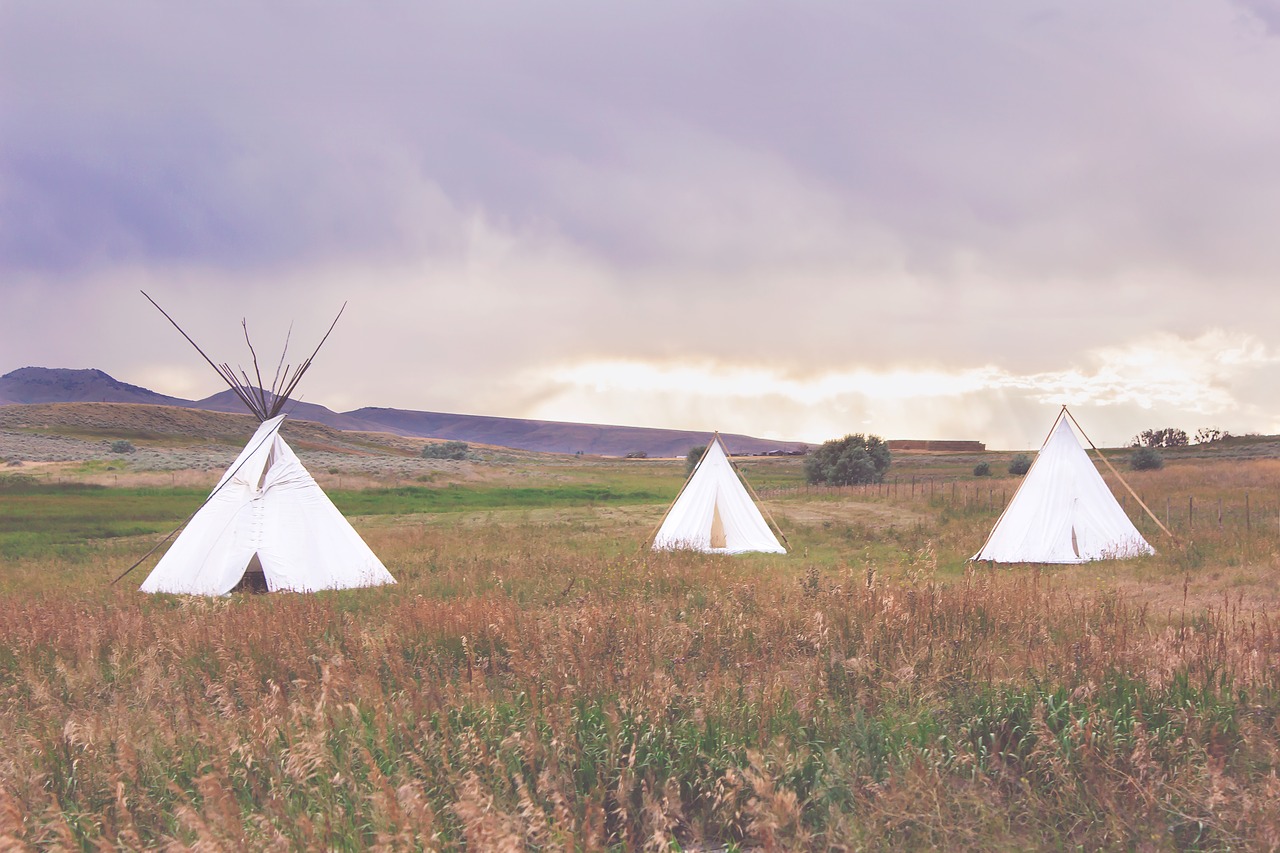 teepee outdoors camping free photo