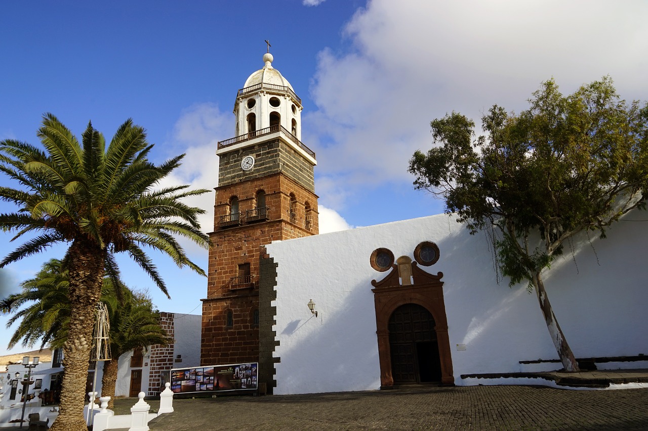 teguise church lanzarote free photo