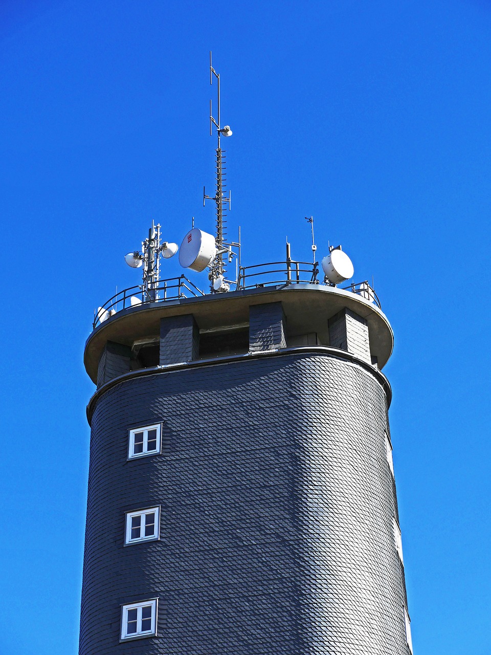 telecommunication tower high done sauerland free photo