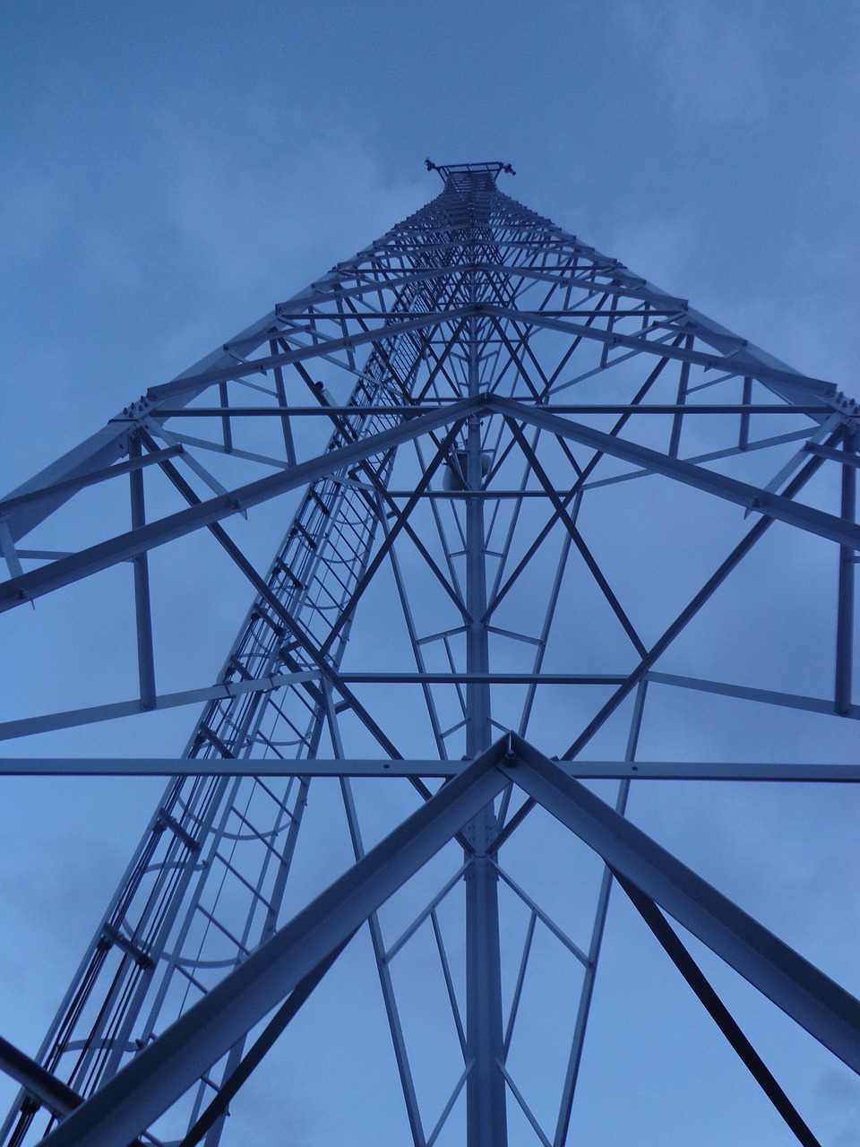 telecommunication towers tower metal structure free photo