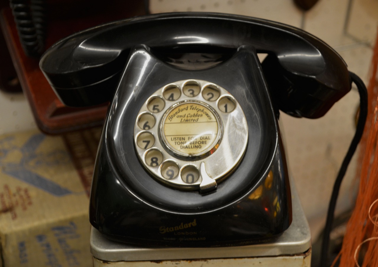 telephone phone vintage free photo