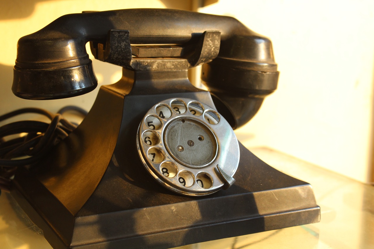 telephone phone vintage free photo
