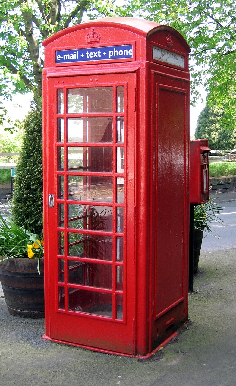 telephone box england free photo