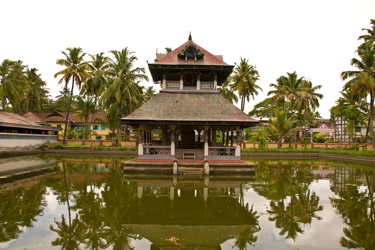 temple india mirroring free photo