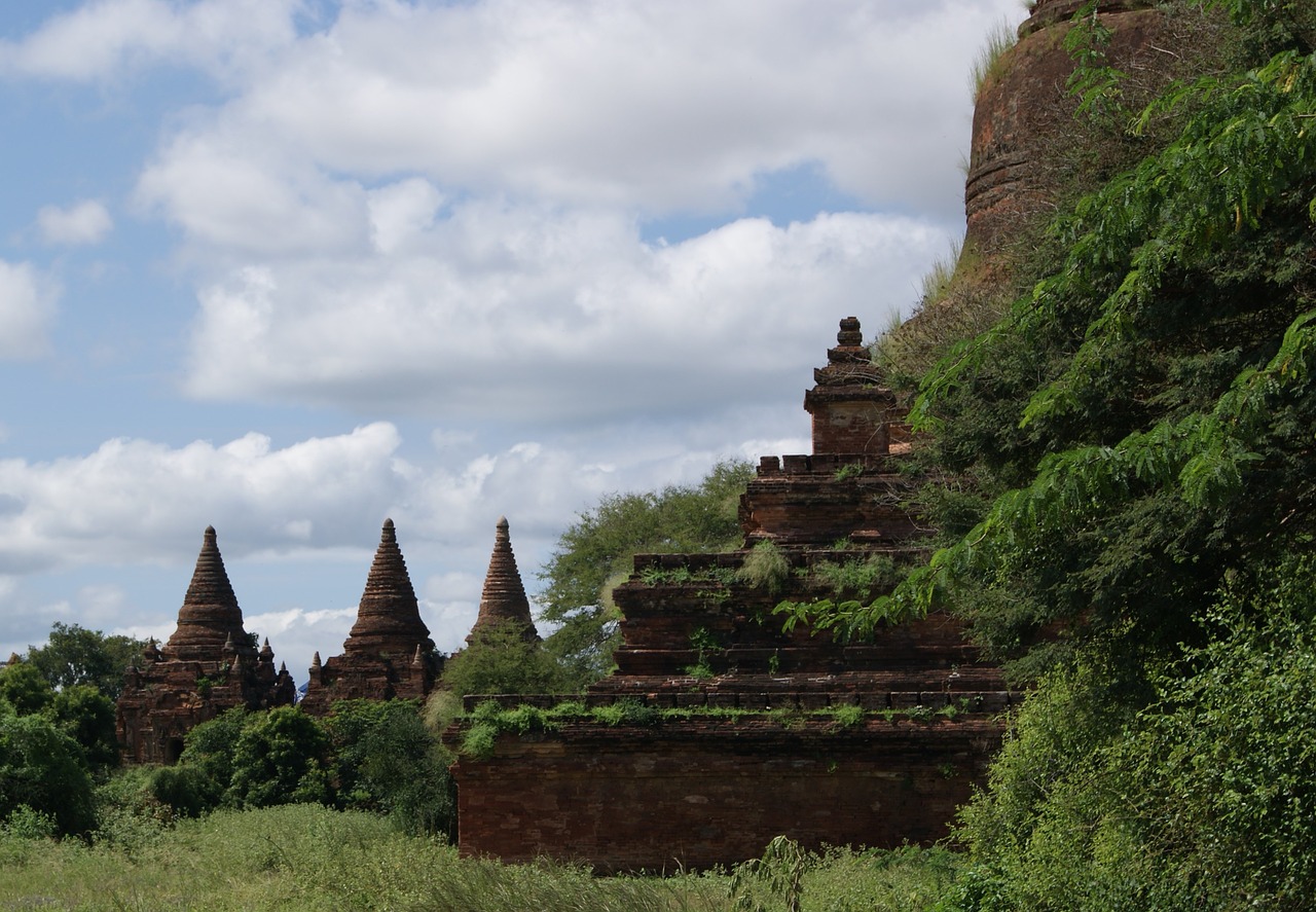 temple pagoda stupa free photo