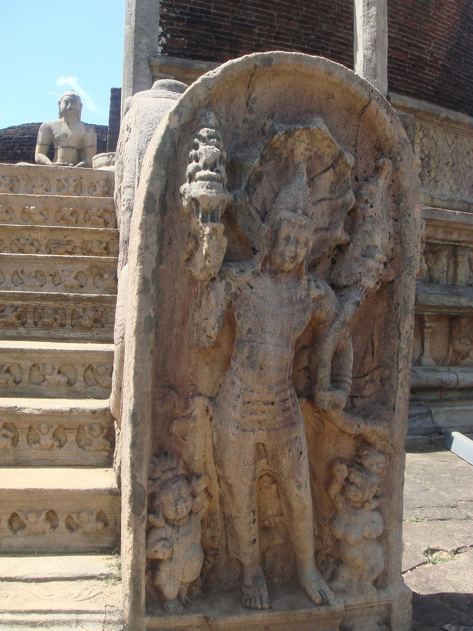 temple building sri lanka free photo