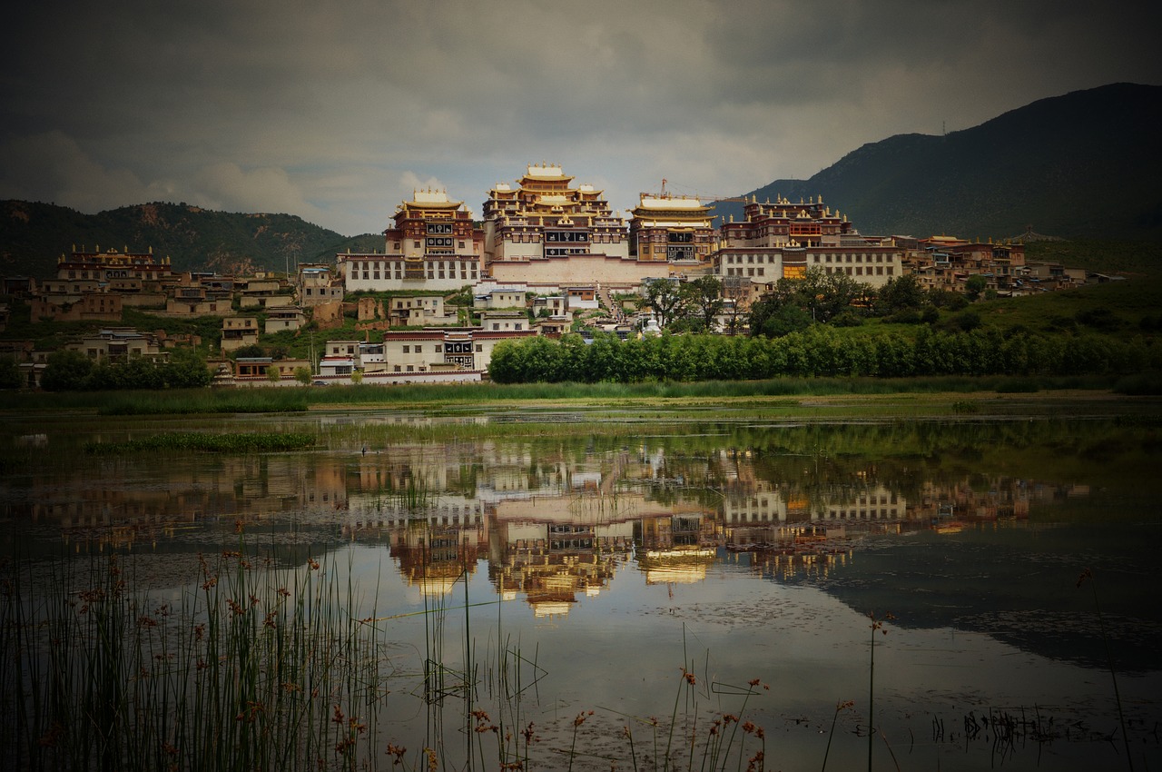 temple in yunnan province tibetan free photo
