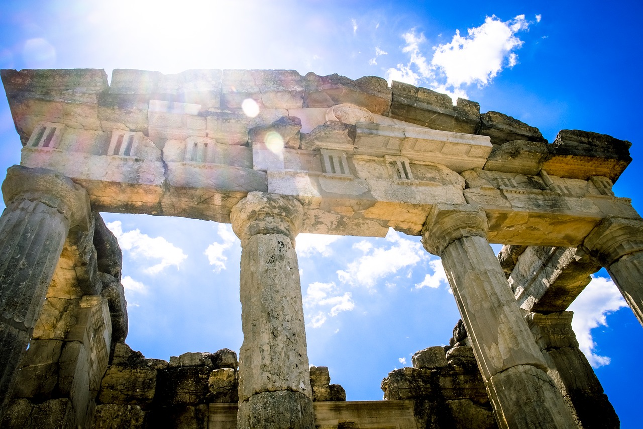 temple ancient ruins free photo