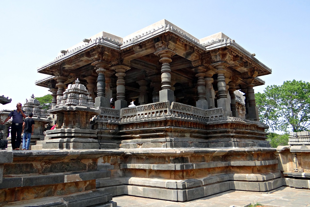 temple kedareshwara hindu free photo