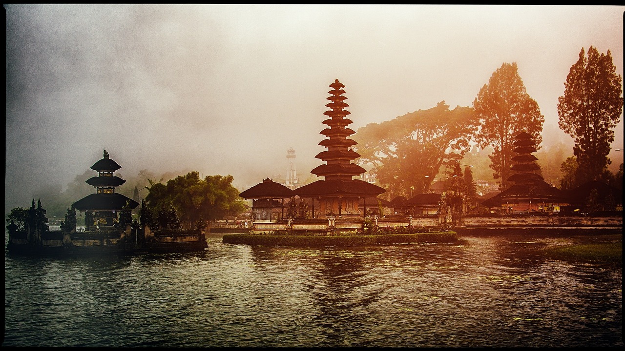 temple bali lake free photo