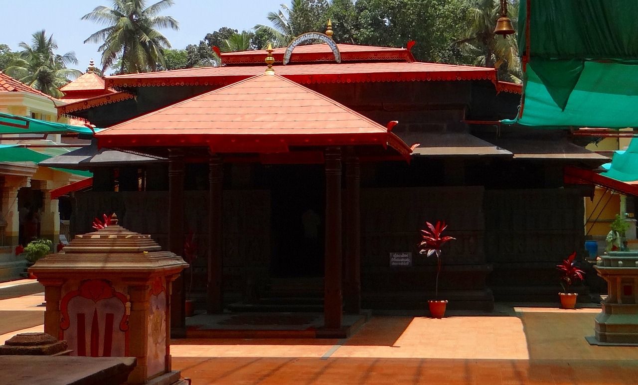 temple lord venkatramana free photo