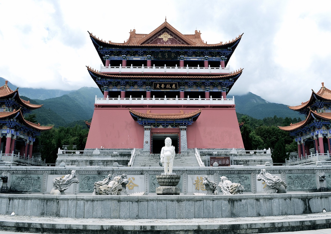 temple china in yunnan province free photo