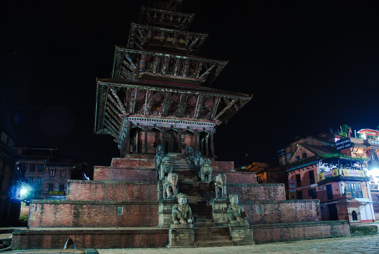 temple hinduism night free photo