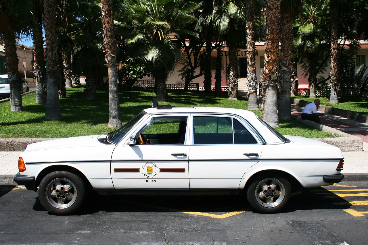 tenerife taxi mercedes free photo