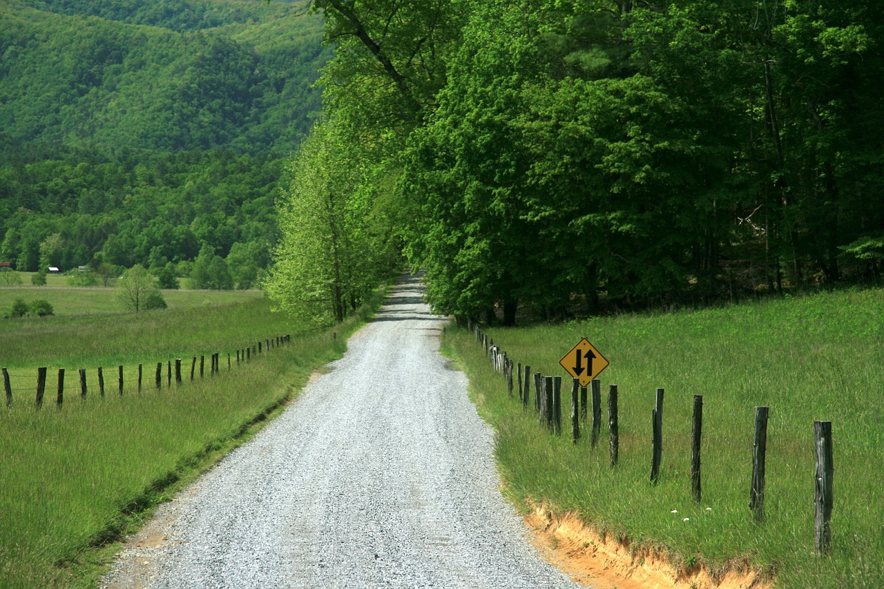 tennessee road countryside free photo
