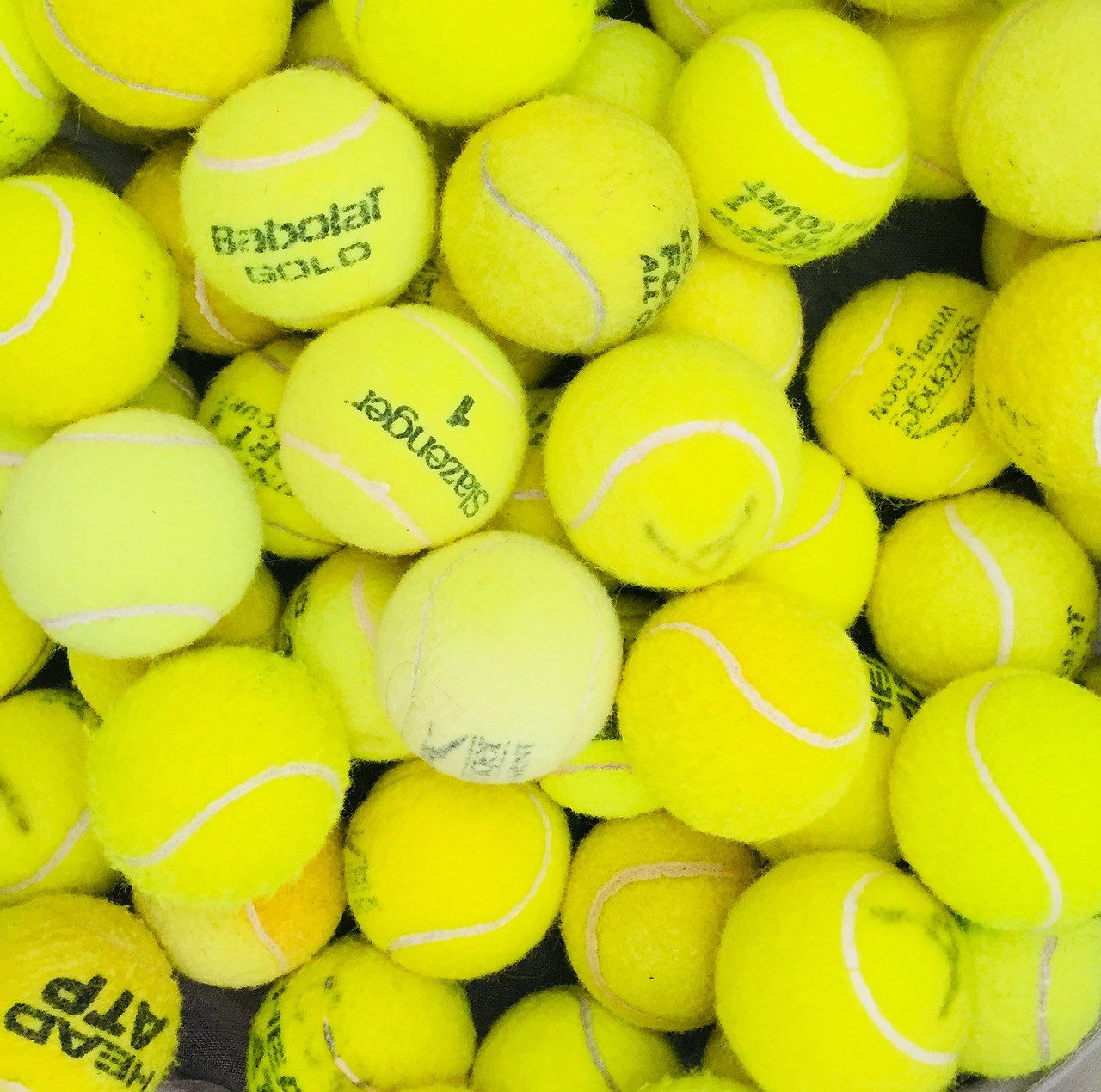 tennis balls yellow free photo