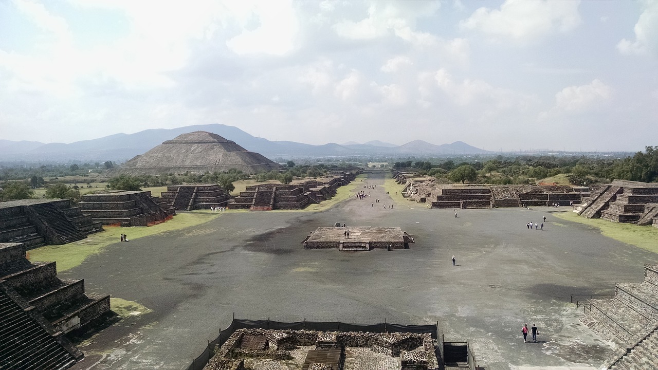 teotihuacan temple pyramid free photo