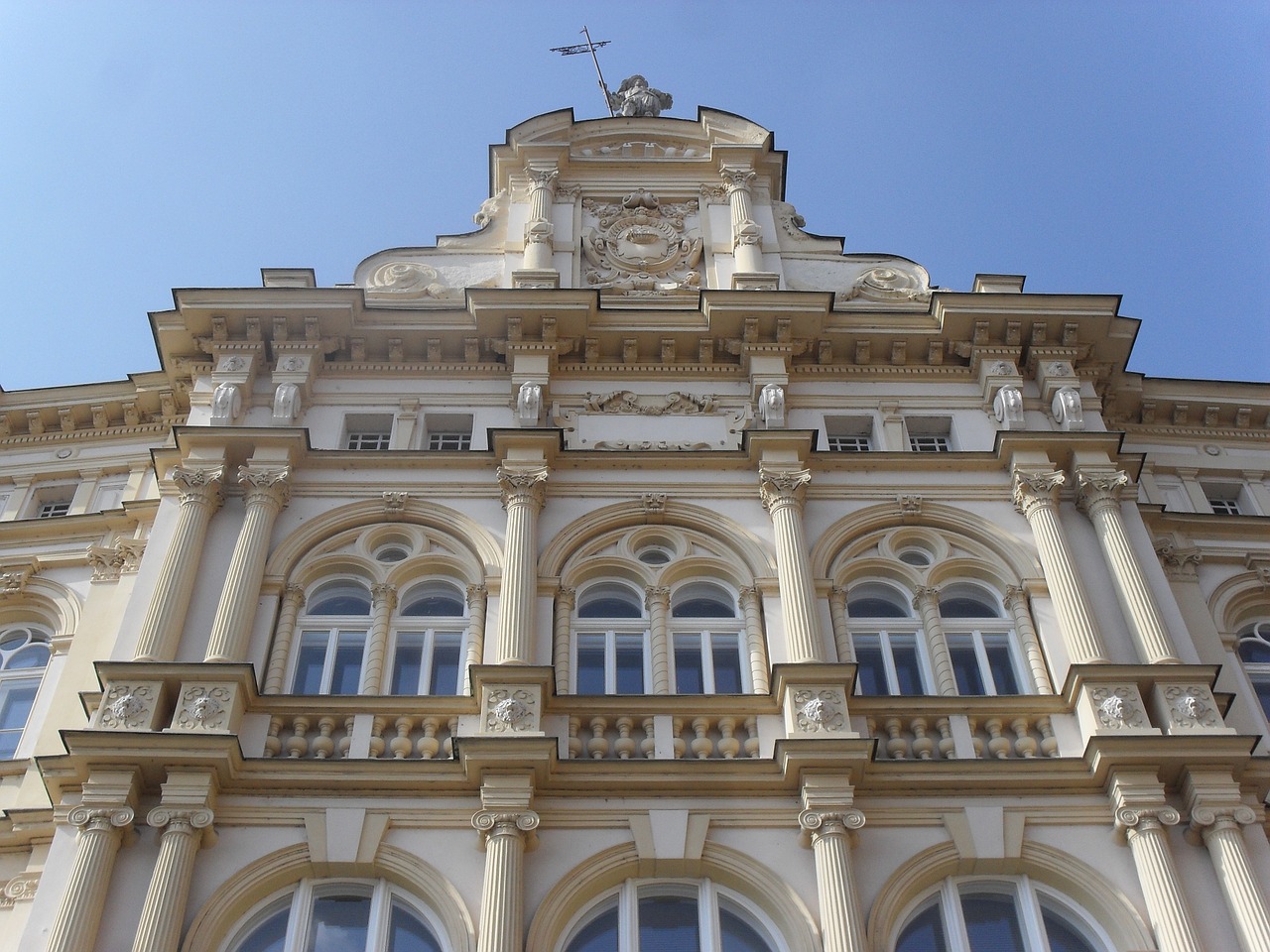 teplice building roofs free photo