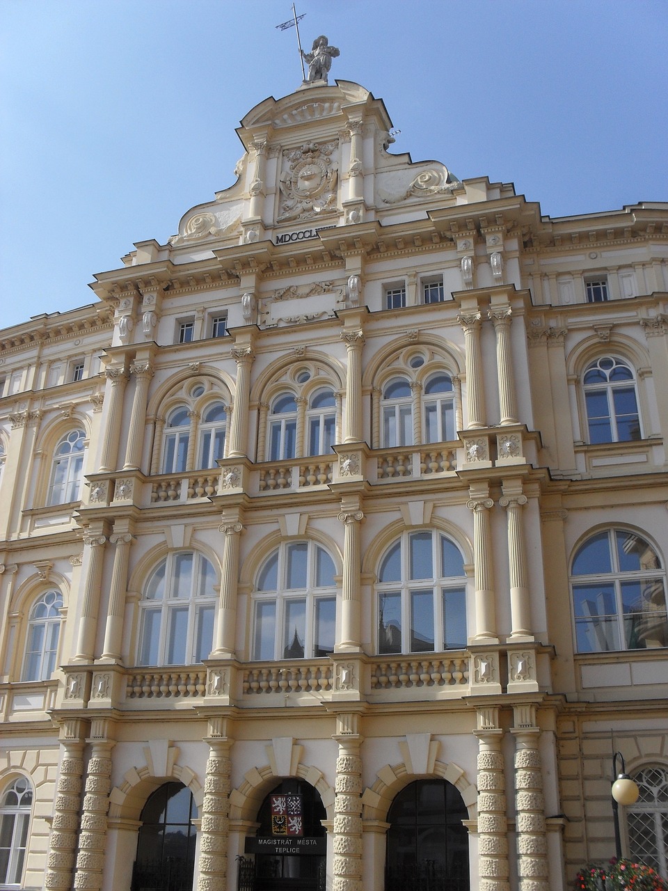 teplice building roofs free photo