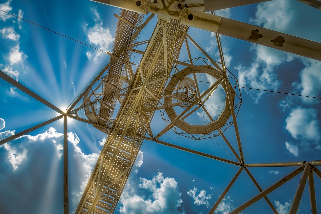 tetraeder  structure  architecture free photo