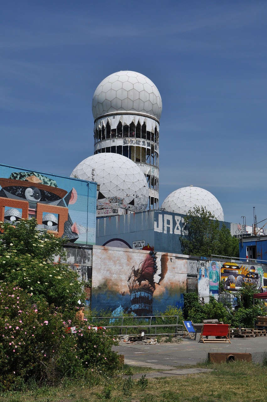 teufelsberg berlin street art free photo