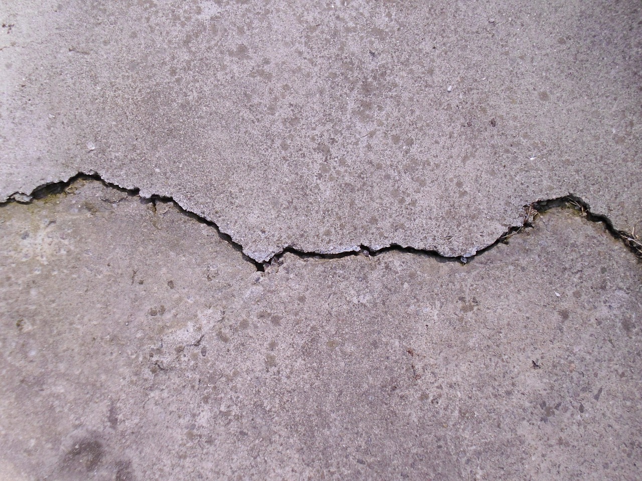 texture concrete crack free photo
