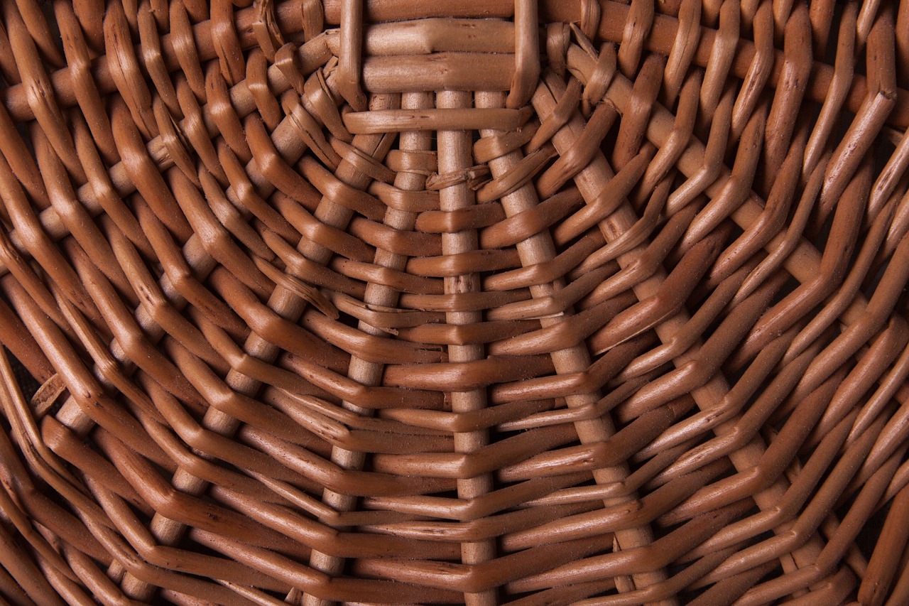 texture wicker basket brown free photo