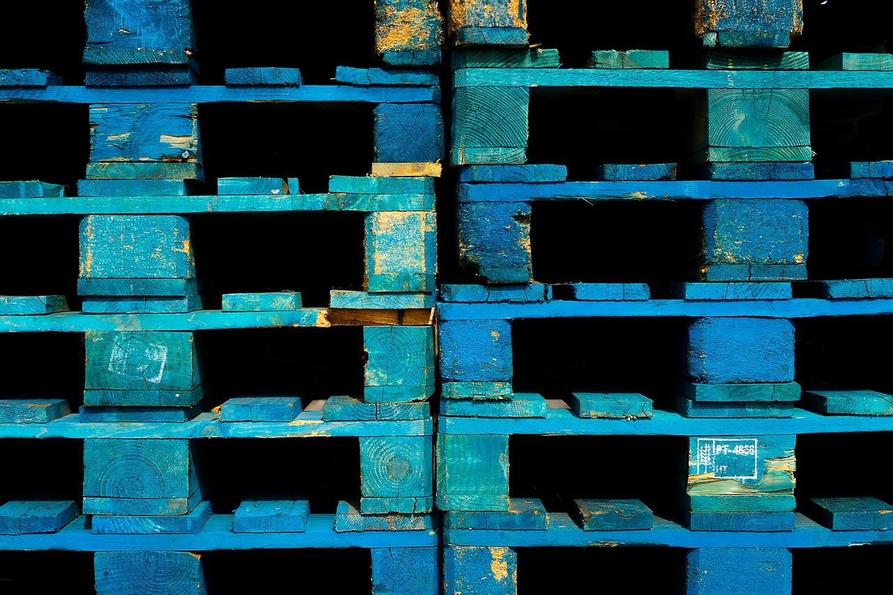 texture  wooden pallets  pallets free photo