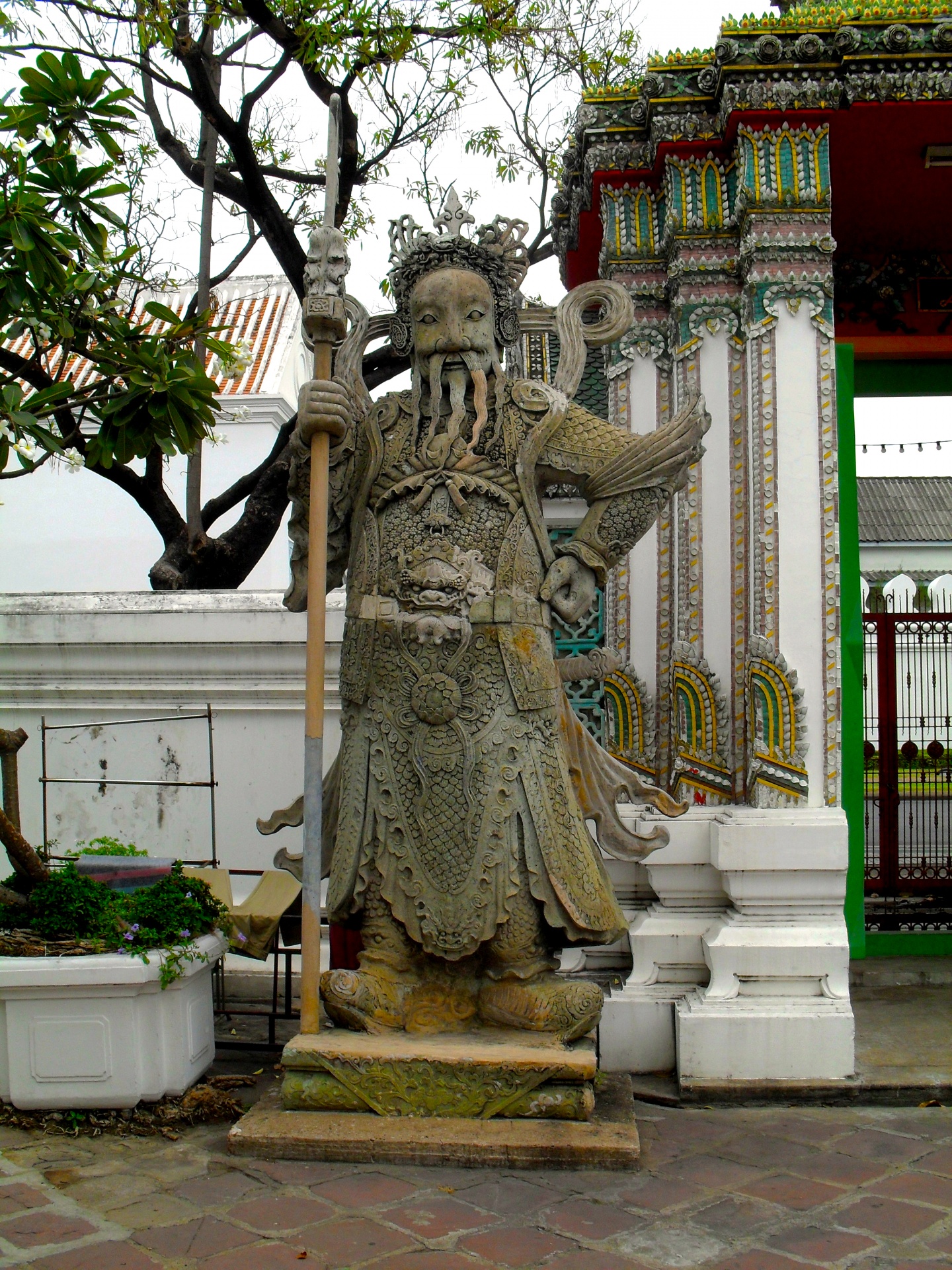 statue thai royal palace free photo