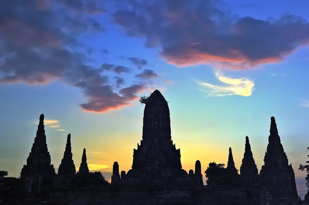thailand sunset ruin free photo