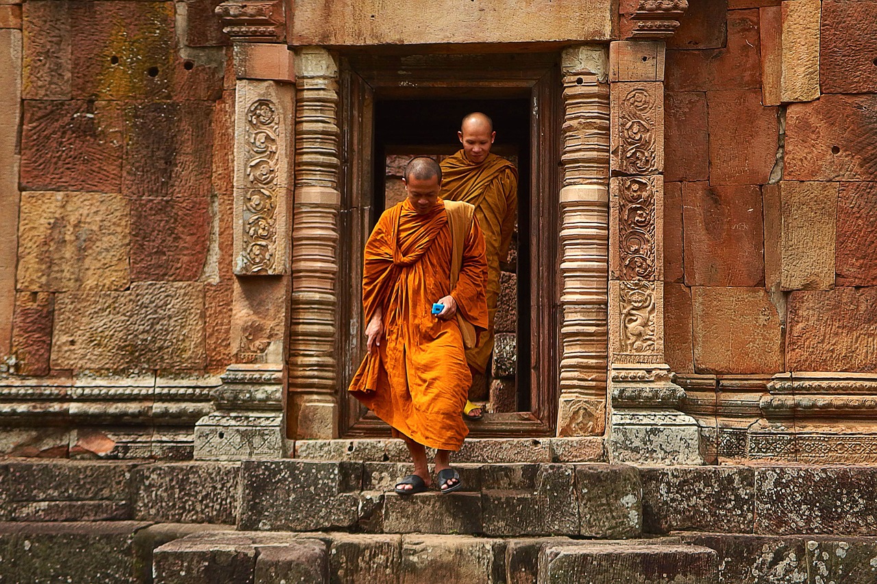 thailand monks temple free photo