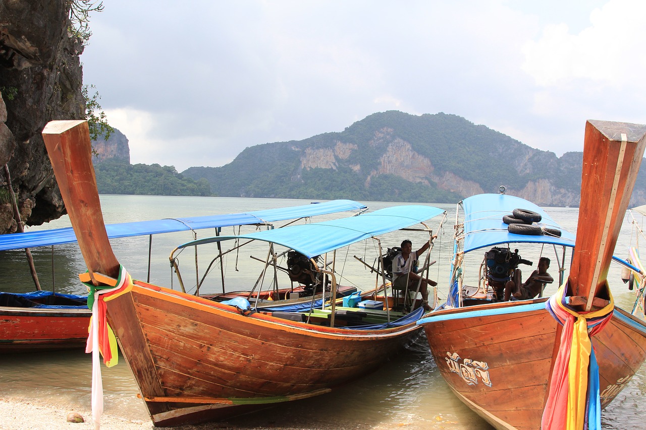 thailand boat journey free photo