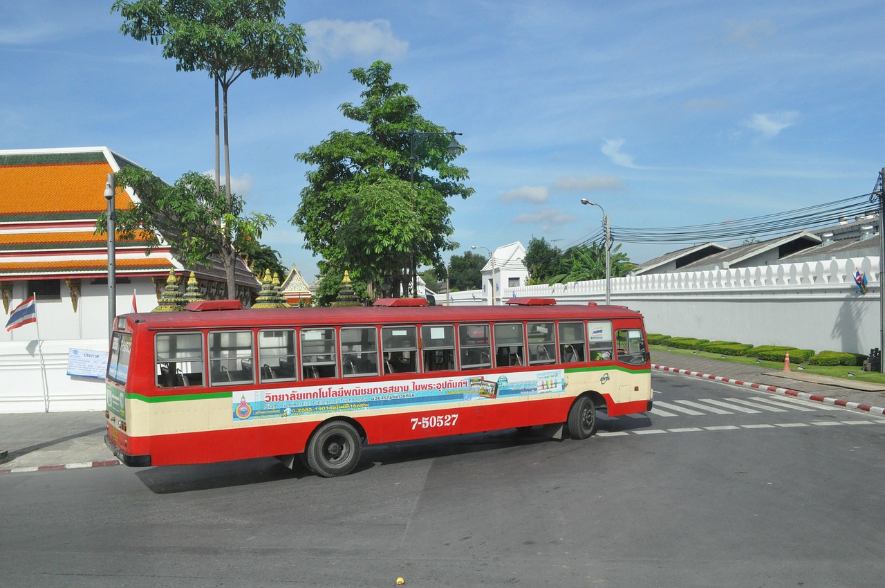 thailand bus red free photo