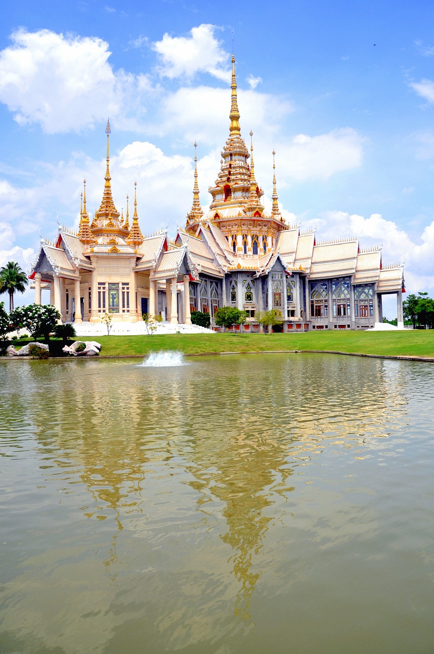 thailand temple famous free photo