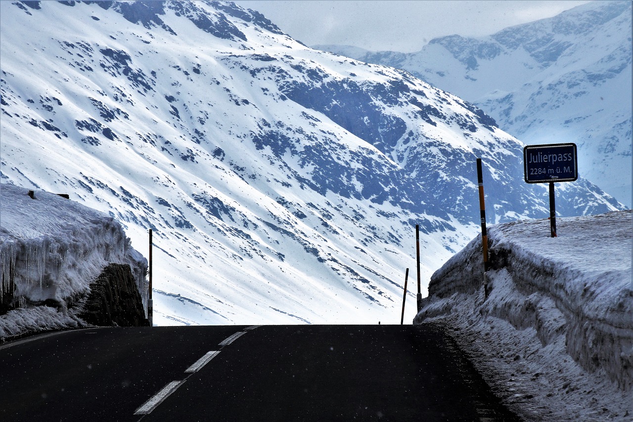 the alps high snow free photo