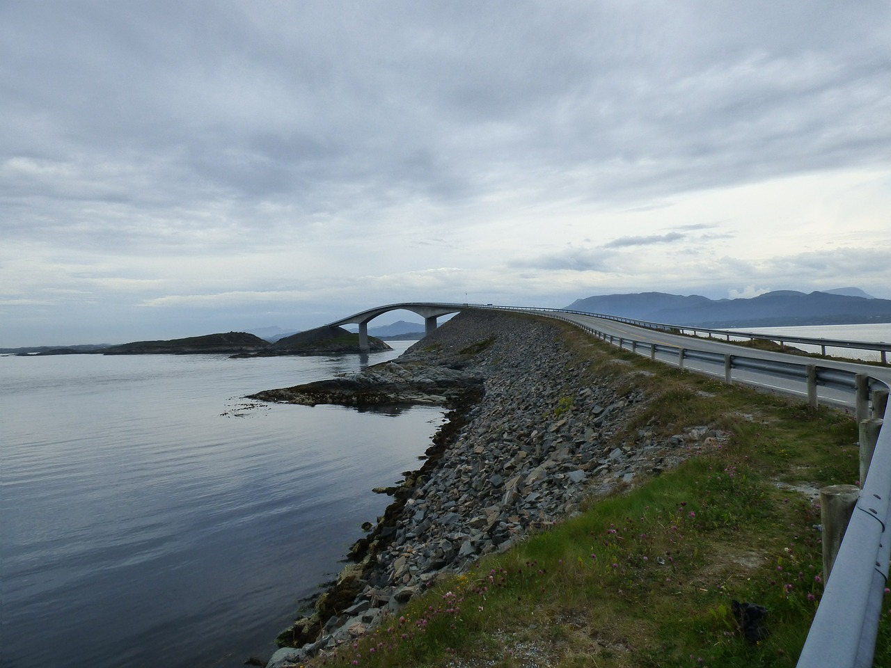 the atlantic road bridge way free photo