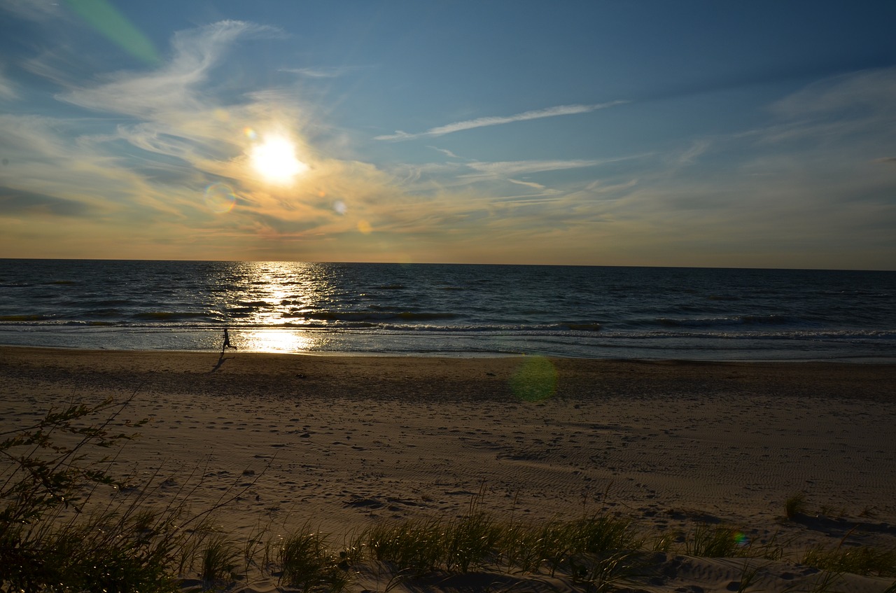the baltic sea  holidays  sea free photo