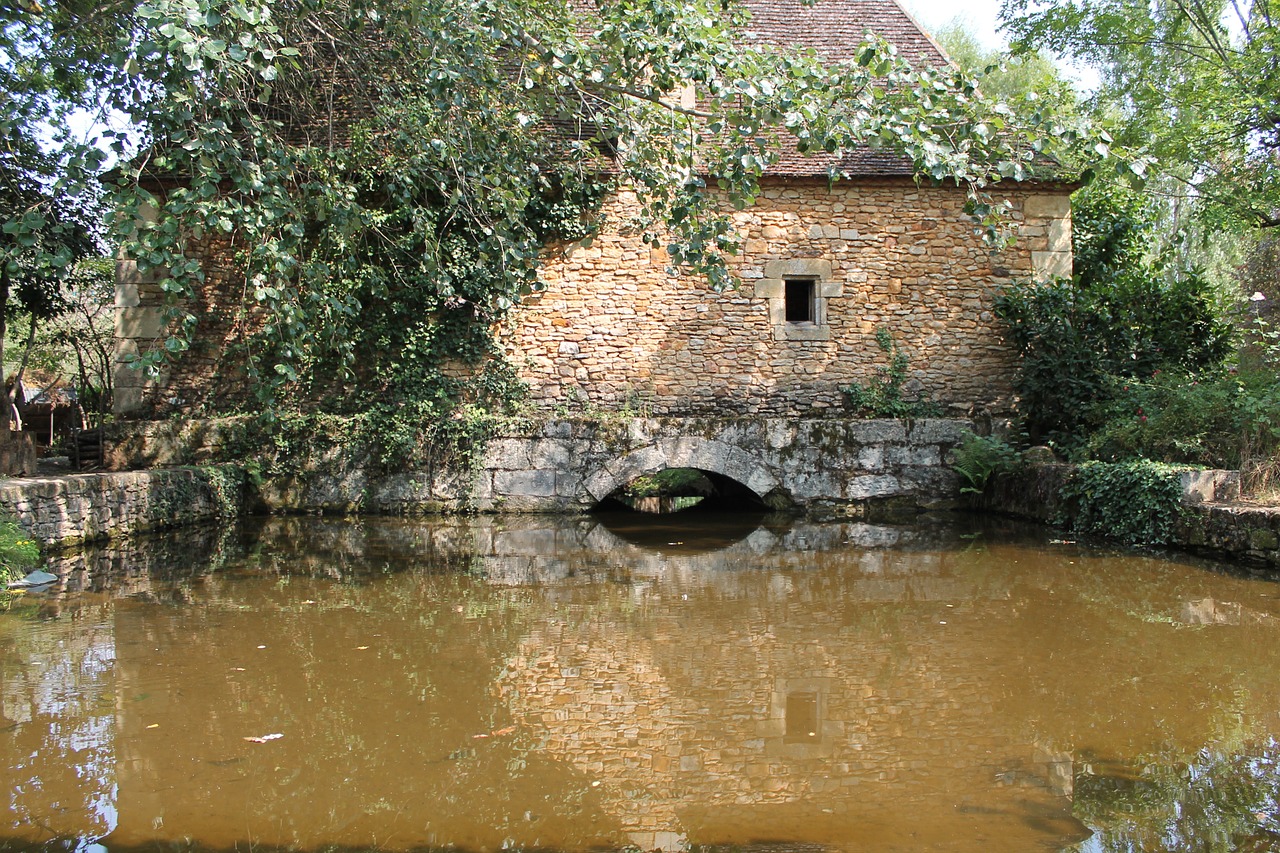 the bournat dordogne pierre free photo