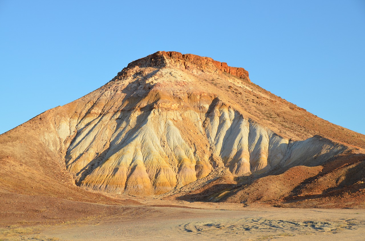 the breakaways desert outback free photo